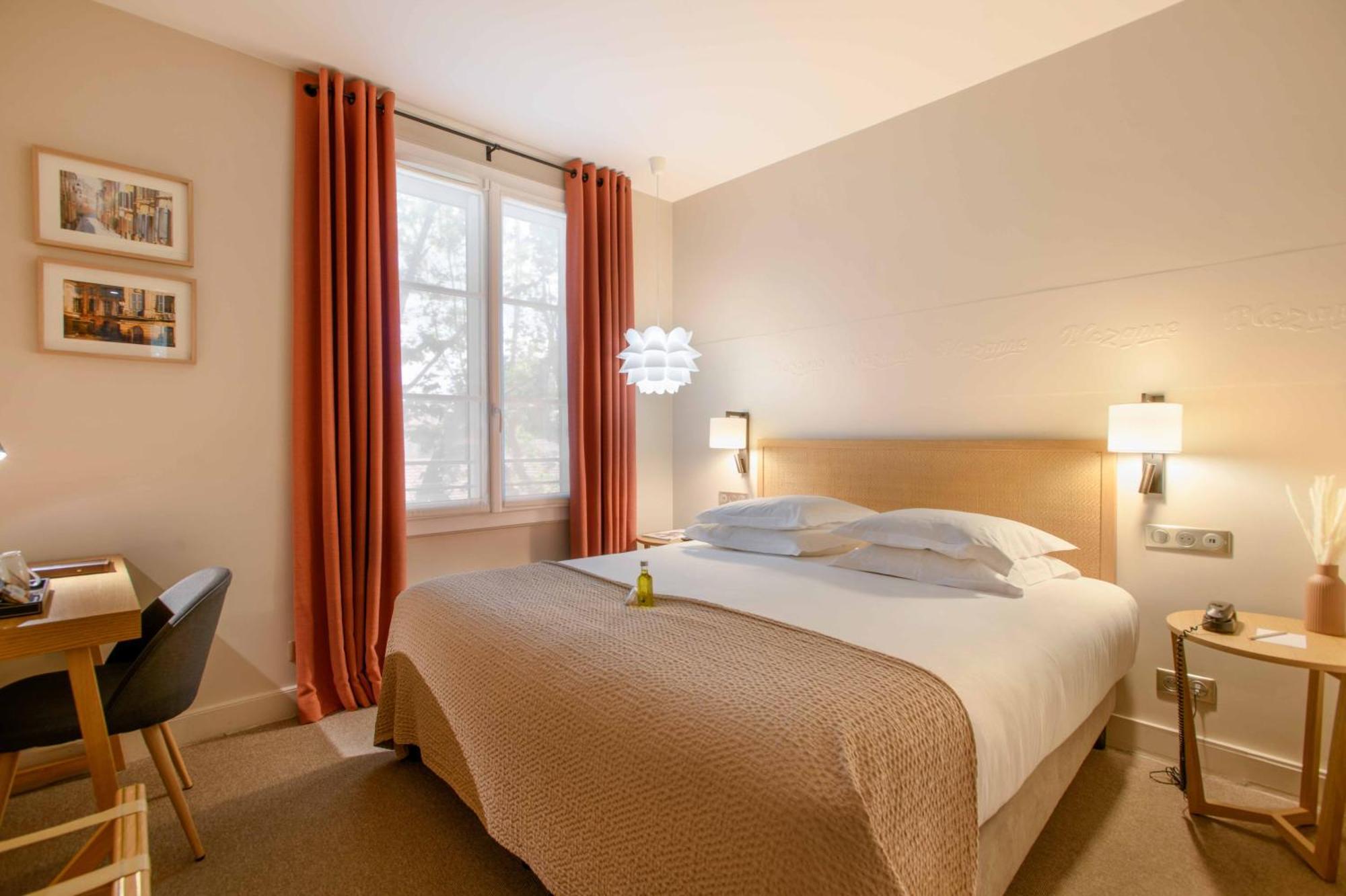 Classic Double Room