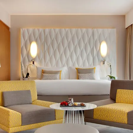 Renaissance Aix-en-Provence Hotel-3